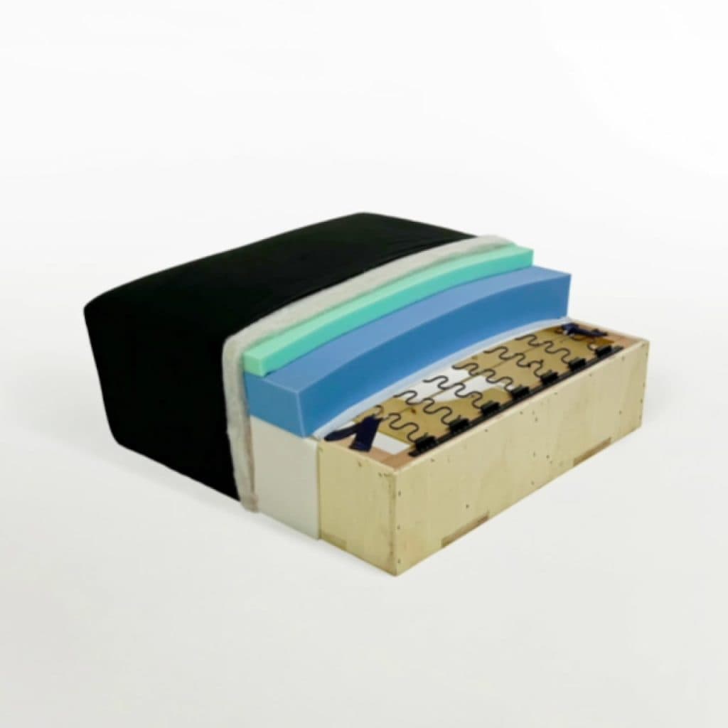 gid://shopify/MediaImage/36910320943323